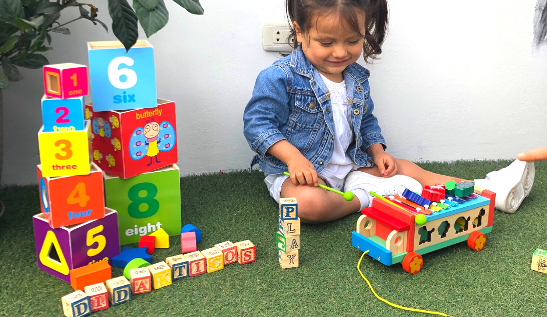 JUEGOS PARA DESARROLLAR LA INTELIGENCIA DEL NIÑO DE 2 A 3 AÑOS