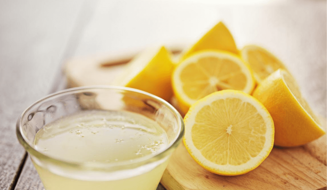 zumo de limon para quitar manchas de grasa 